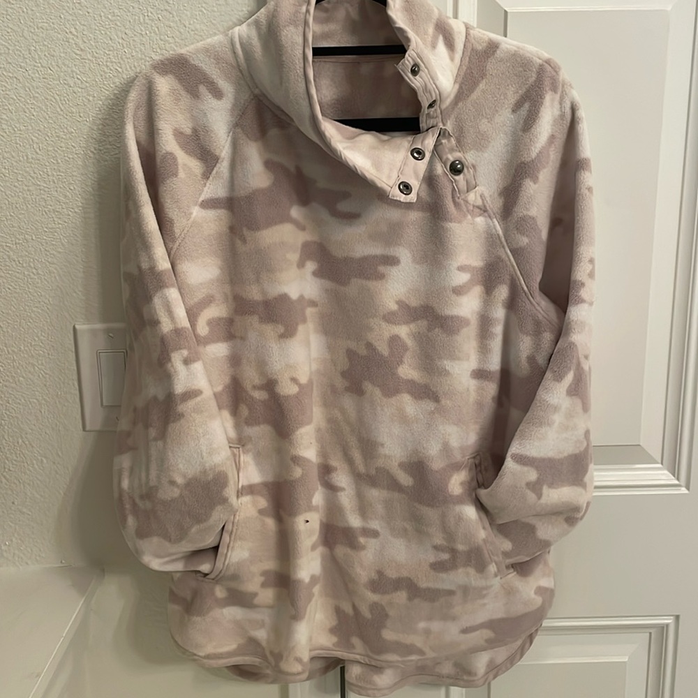 Women's Fleece Pullover Camo Mock Neck Snap Detail